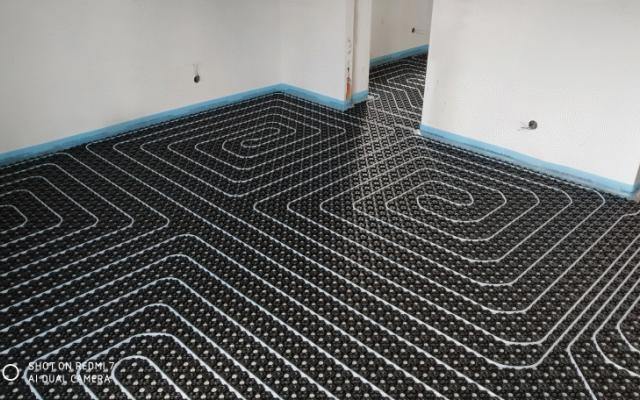 Nízke podlahové kúrenie Uponor Minitec