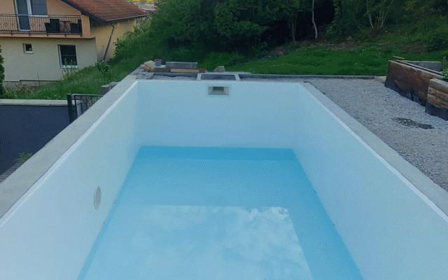Komplexní hydroizolace plochých střech a bazénů