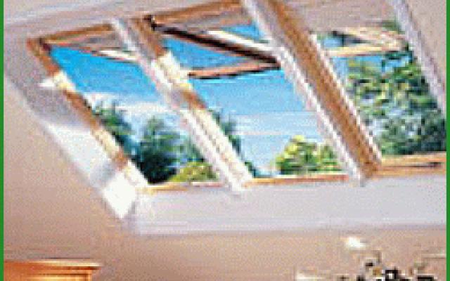 Strešní okna VELUX a FAKRO: Komfort a design