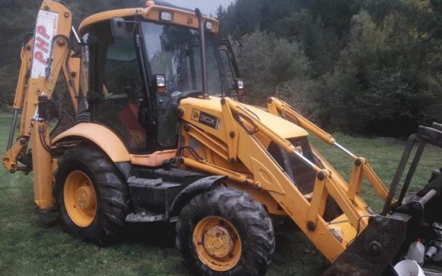 Zemní a výkopové práce s dopravou materiálů