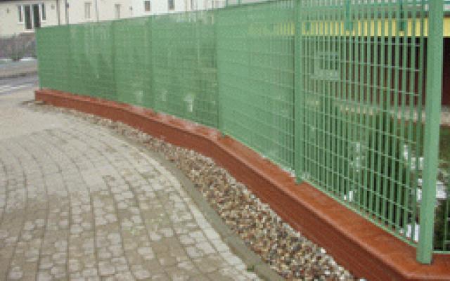 Kvalitní oplotení pro ochranu a estetiku