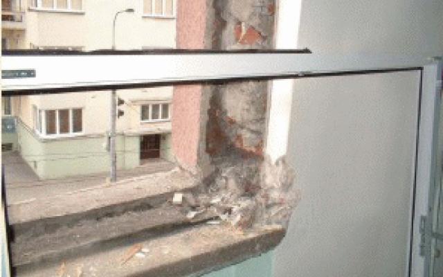 Krok za krokem: Demontáž starého okna