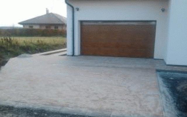 Komplexní služby pro údržbu pozemků a stavby