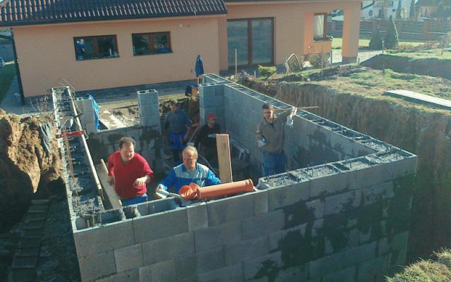 Komplexní služby v demolici a výstavbě