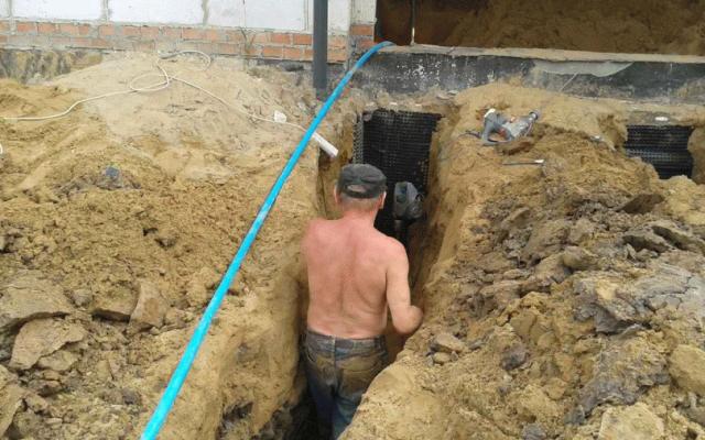 Profesionální stavební práce a výkopové služby