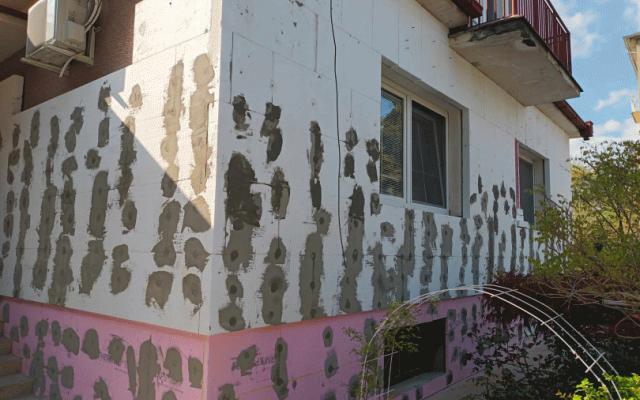 Zateplení polystyrenem a izolačními materiály