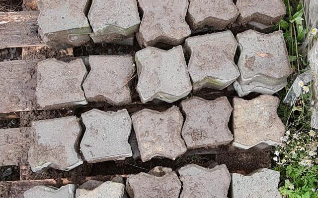 Betonová dlažba vlnka - půlky 48ks