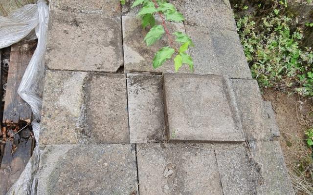 Betonová dlažba 300x300x40 mm