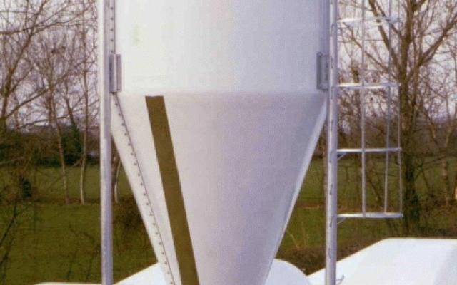 Zásobníky na sypké a granulové materiály