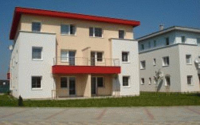 Stavební činnost na klíč pro rodinné a bytové domy