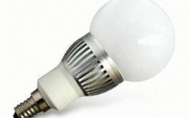 Teplá bílá LED žárovka E27 4W