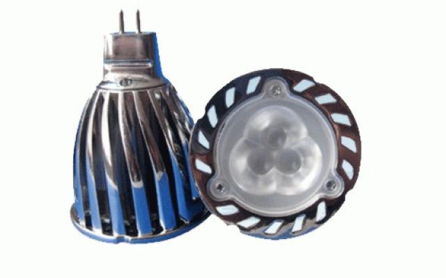 LED světla GU5.3 pro vnitřní i venkovní použití