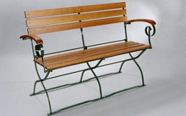Židle BERTA s područkami - elegance a komfort