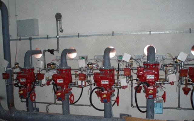 Komplexní elektroinstalace a montáže