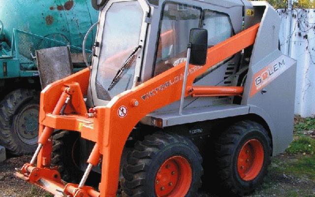 Prodej stroje z roku 2008 v top stavu