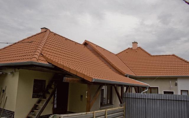 Návrhy a realizace rekonstrukcí a přístřešků