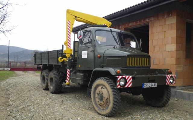 Hydraulický jeřáb s nosností 5000 kg