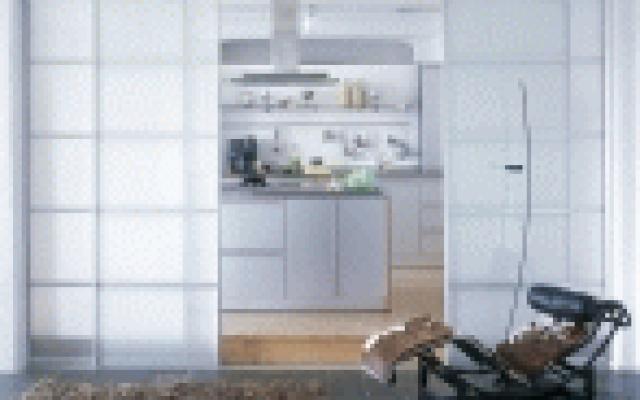 Posuvný systém SWING pro moderní interiéry