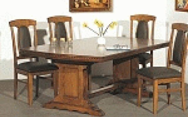 Elegantní jídelenské stoly pro každou rodinu