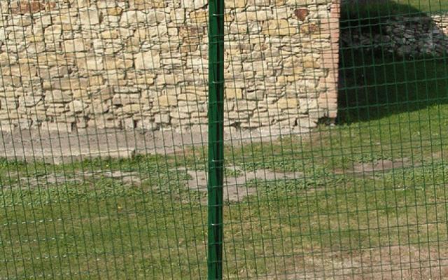 Pletivo BASTILLE®: Bezpečné a Estetické Oplocení
