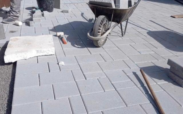 Pokládka zámkové dlažby na míru vašim potřebám