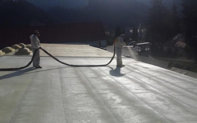 Inovativní zateplení plochých střech pro úsporu energie