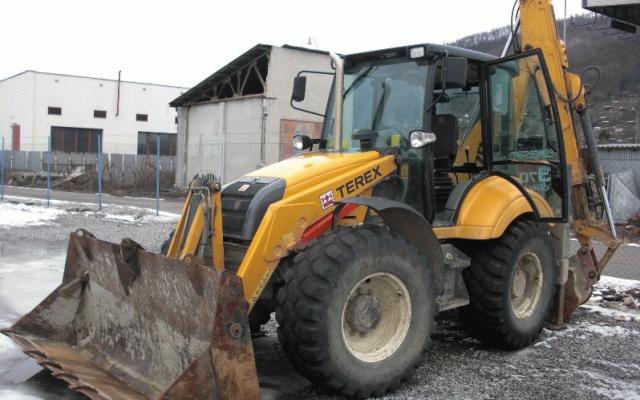 Teleskopický nakladač 2008 s bohatou výbavou