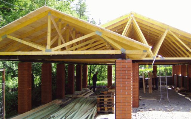 Střešní konstrukce na míru pro vaše projekty