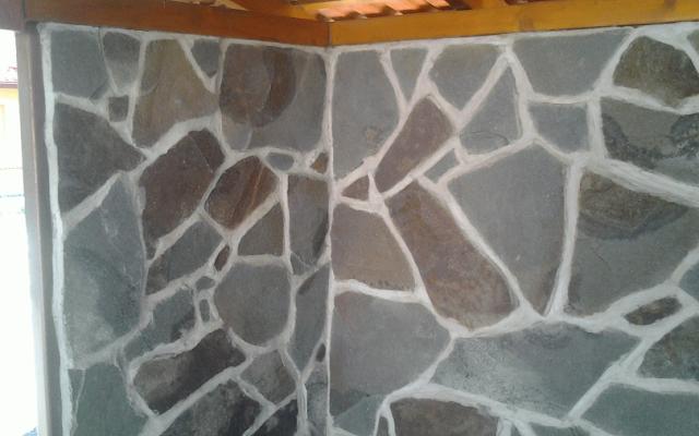 Kvalitní přírodní štípaný kámen a dlažba na míru