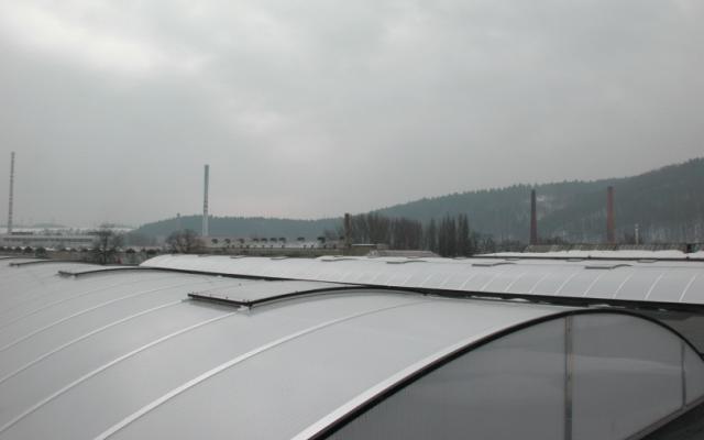 Pásové světlíky s LEXAN® THERMOCLEAR® pro váš projekt