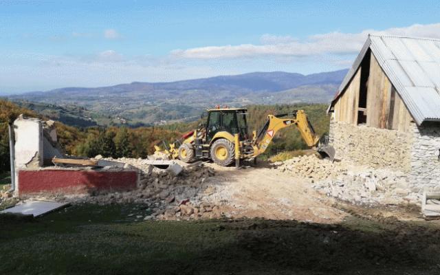 Efektivní demolice a bourací práce na míru