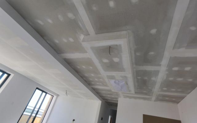 Komplexní realizace sádrokartonových systémů na míru