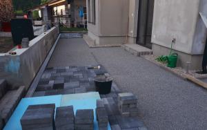 Pokládka zámkové dlažby a služby s tím spojené