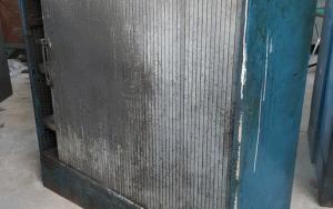 Plechová skříň s rozměry 1400x500x1500 mm