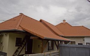 Návrhy a realizace rekonstrukcí a přístřešků
