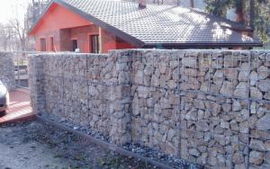 Gabionové ploty a múry: Stabilní a estetické řešení Gabionové ploty a múry: Stabilní a estetické řešení