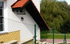 Ekonomické čtyřhranné pletivo pro ochranu prostorů